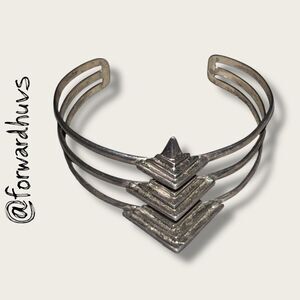 Sterling Silver Pyramid Cuff Bracelet Set – 28.25g – Geometric Design – Marked 9